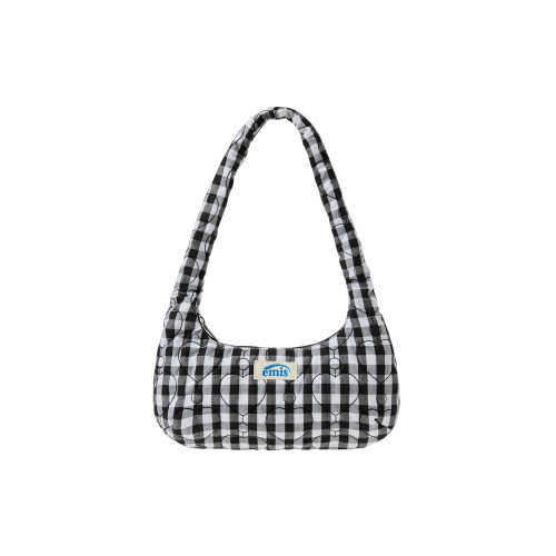 HEART QUILTED SHOULDER BAG-BLACK